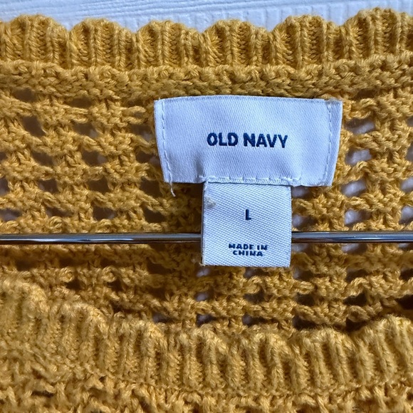 Old Navy Mustard Yellow Short Sleeve Sweater Knit Top Layer Staple - Picture 2 of 6